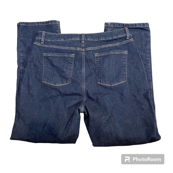 L.L. Bean Fleece Lined Woman's Jeans Classic Fit Straight Leg Size 16R - Picture 4 of 10